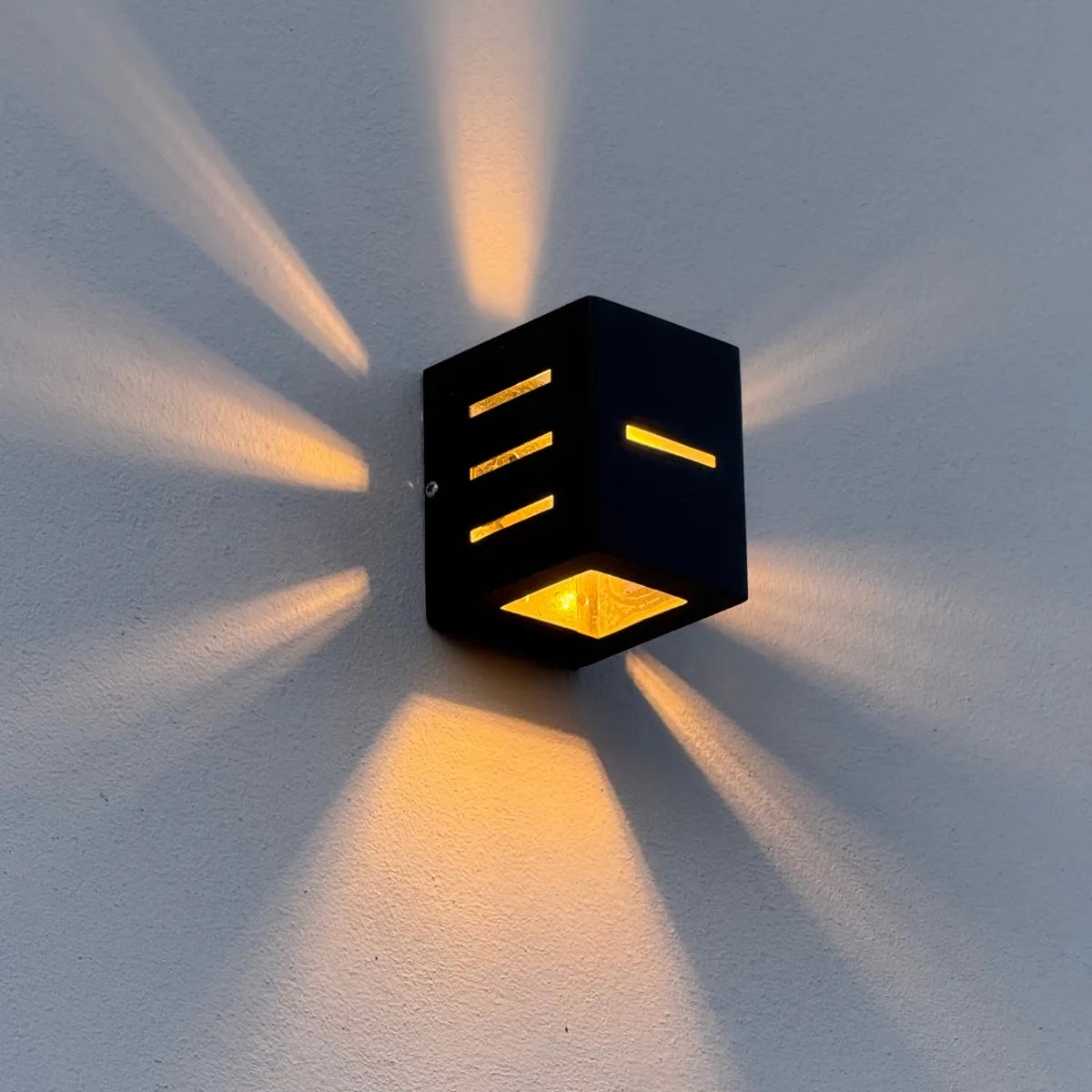 Aplique Multidireccional Exterior Negro